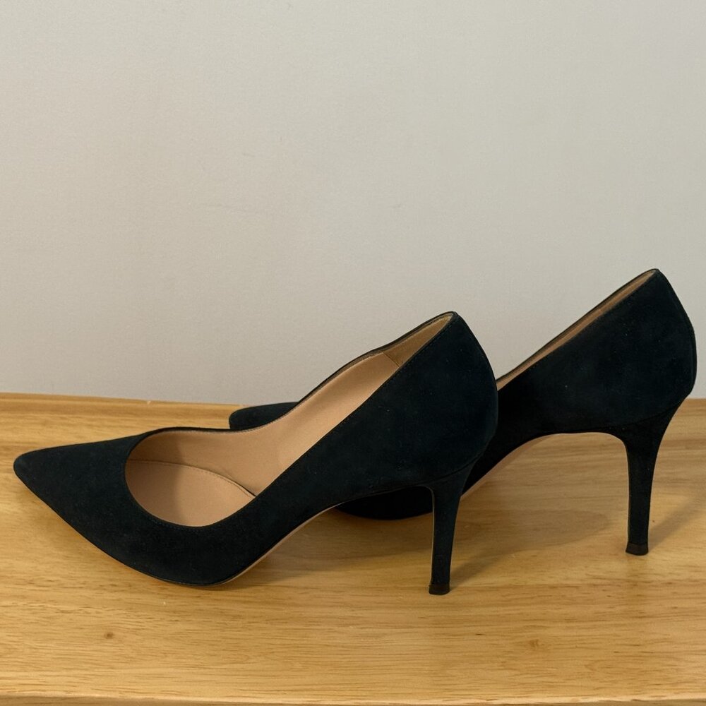 Gianvito Rossi 85mm Suede Pumps US7 EU37